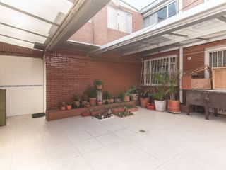 Foto 2 de casa en venta en alhambra. Cod V4582