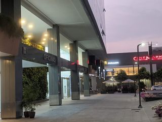 Foto 2 de Venta de Oficina en el Edificio Agora
