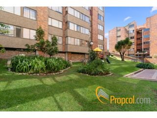 Vendo Apartamento para Remodelar en Cedro Golf, Bogota