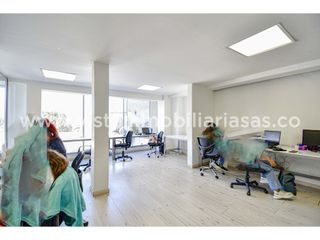 Foto 10 de Arriendo Casa Comercial Av Santander, Manizales