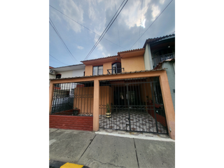 Vendo Casa  en barrio Guaduales Cali YK-7375825
