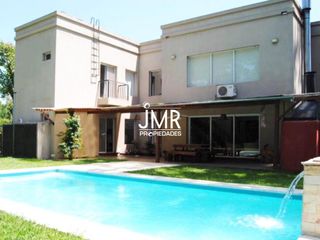 JMR Propiedades | Barrio El Recodo | Excelente Casa en venta