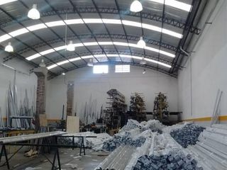 Foto 2 de Galpón 650m2 A Estrenar S/lote 17,32x36; Zonif: E3 - Pompeya