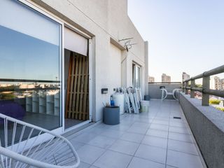Hermoso 2 ambientes con balcón terraza! APTO PROF.
