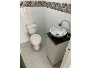 Foto 12 de SE VENDE O SE  ARRIENDA OFICINA EN MEDELLIN