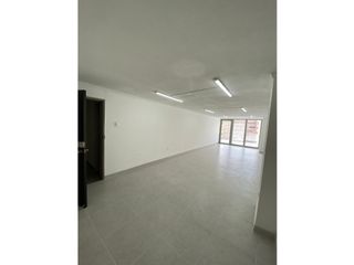 Foto 4 de SE VENDE O SE  ARRIENDA OFICINA EN MEDELLIN