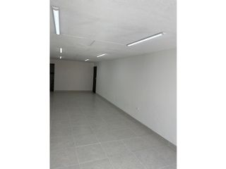 Foto 3 de SE VENDE O SE  ARRIENDA OFICINA EN MEDELLIN