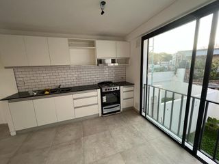 Triplex  en venta - 2 Dormitorios 3 Baños 1 Cochera - 85Mts2 - La Plata
