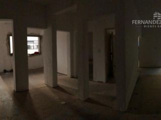 Foto 5 de FERNANDEZ POEPPEL Alquila Propiedad Comercial Galpon 1200 m2 Mendoza
