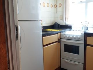 ALQUILER TEMPORADA 2023/2024 - DEPTO UN AMBIENTE - CONTRAFRENTE CON BALCON - PLAZA COLON