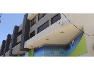 VENDO EXCLUSIVO DEPTO SOBRE AVENIDA PRINCIPAL