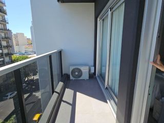 Monoambiente c/ balcón amoblado-equipado.AMENITIES