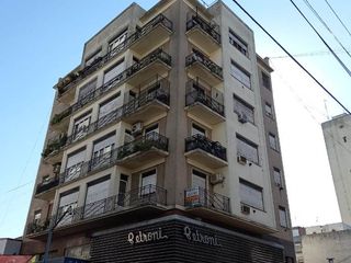 Foto 1 de Departamento en venta en Quilmes Centro