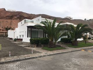 LINDA CASA DE PLAYA EN VENTA PLAYA BOCA LEON