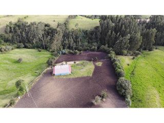 Foto 7 de SE VENDE HERMOSA CASA LOTE EN SAN JORGE ZIPAQUIR