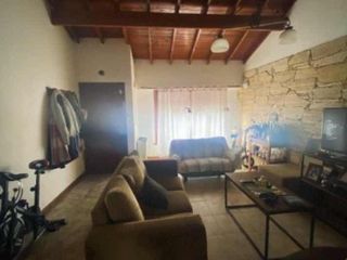 Casa en venta - 2 Dormitorios 1 Baño - Cocheras - 300Mts2 - Playa Serena, Mar del Plata