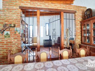 Casa 3 ambientes con dos departamento y opción de compra lote lindero  - San Fernando