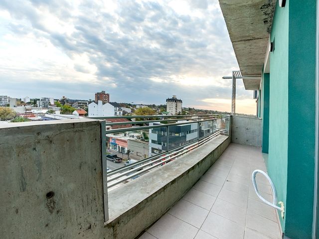 VENTA DEPARTAMENTO 3 AMBIENTES ESCOBAR