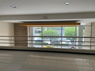 Foto 11 de SE VENDE OFICINA AMOBLADA DE 51M2 EN EL PARQUE EMPRESARIAL COLON