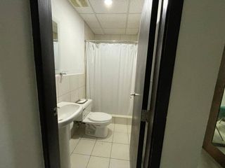 Foto 13 de SE VENDE OFICINA AMOBLADA DE 51M2 EN EL PARQUE EMPRESARIAL COLON