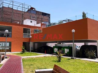Foto 14 de Dpto 1005 vista exterior, en condominio Amauta - Festiva
Calle Casapalca con Av Arica. Cercado de Lima
Area 67.93 m2
- Sala comedor con salida a ba