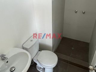 Foto 5 de Dpto 1005 vista exterior, en condominio Amauta - Festiva
Calle Casapalca con Av Arica. Cercado de Lima
Area 67.93 m2
- Sala comedor con salida a ba
