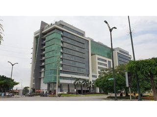 Foto 1 de OFICINA ESQUINERA 2 PARQUEOS EDIFICIO ANTISISMICO