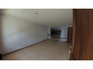 Foto 2 de VENTA CASA 122.5 mts2 LA CEJA SECTOR MADEIRA - C