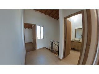 Foto 19 de VENTA CASA 122.5 mts2 LA CEJA SECTOR MADEIRA - C
