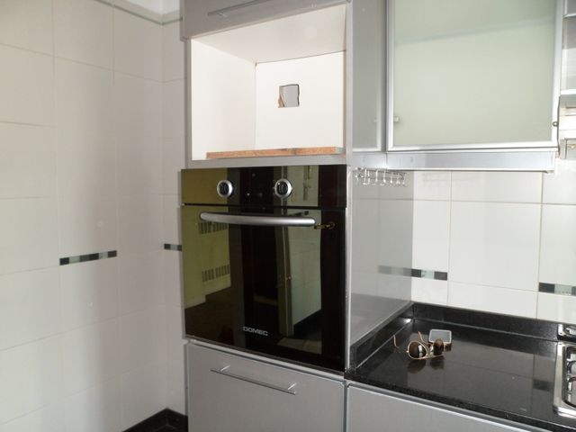 3 Amb. C/baulera, Cochera Fija, Edificio con Laundry S.U.M Y Seguridad las 24 Horas
