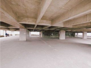 Foto 13 de OFICINA EN ARRIENDO 1981M2