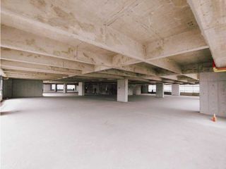 Foto 4 de OFICINA EN ARRIENDO 1981M2