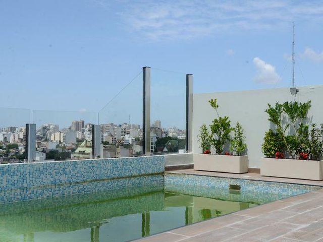 Excelente y luminoso 3 ambientes al frente, con gran vista. Edificio con pileta, SUM y parrilla!!!