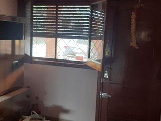 Casa en venta - 4 Dormitorios 2 Baños - Cochera - 207Mts2 - Quilmes