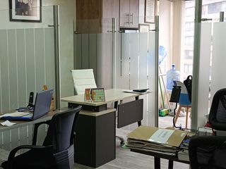 Foto 16 de oficina en venta en parque central bavaria, centro. Cod V1418