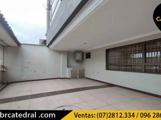 Villa Casa Edificio de venta en Ciudadela Alvarez  – código:20796