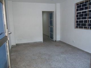 Foto 10 de LOCAL EN VENTA SECTOR CENTRO | 801