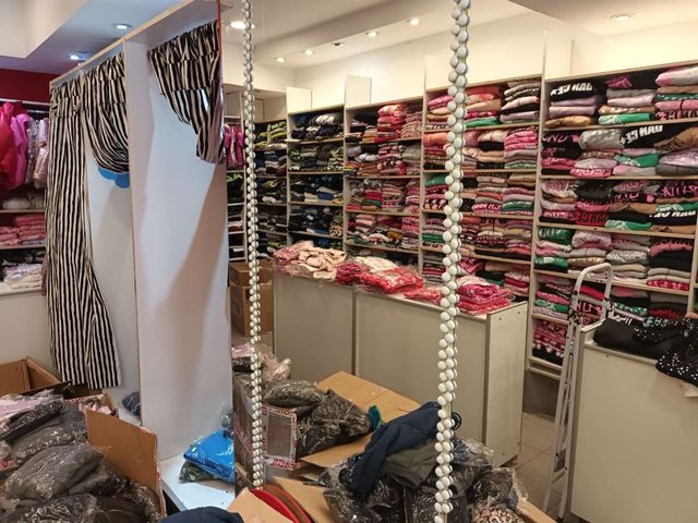 Venta local y cochera en peatonal y San Luis