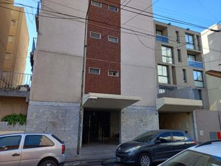 Foto 1 de Departamento en venta en Ramos Mejia Sur