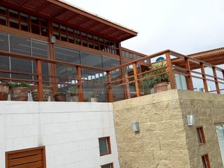 Foto 8 de Casas Balneario Alquiler Playa Exclusiva Las Palmeras - 1 Fila - Cañete - CERRO AZUL