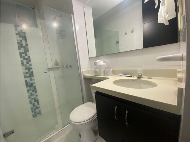 ARRIENDO APARTAMENTO AMOBLADO EN MIRAMAR