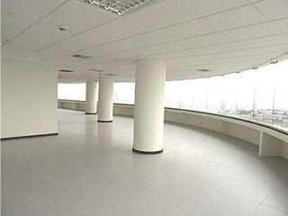 Foto 11 de PUERTO SANTA ANA EDIFICIO THE POINT Vendo oficina 766m2