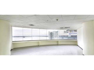 Foto 16 de PUERTO SANTA ANA EDIFICIO THE POINT Vendo oficina 766m2
