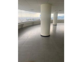 Foto 13 de PUERTO SANTA ANA EDIFICIO THE POINT Vendo oficina 766m2