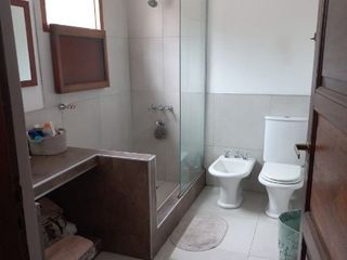 Foto 8 de Piso en venta en Bernal Centro
