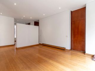 Foto 3 de apartamento en arriendo/venta en los rosales. Cod A23453