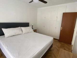 Departamento de 5 ambientes con balcón en venta - Luminoso - Seguridad -  Recoleta