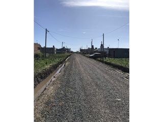 Foto 4 de Terrenos en Village Montoro a pasos del centro.