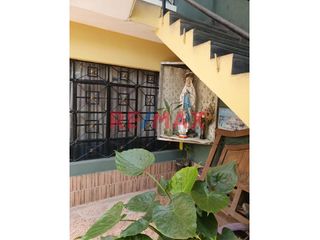 Foto 9 de Vendo Casa (4Pisos) Urb.Palao Smp