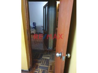 Foto 12 de Vendo Casa (4Pisos) Urb.Palao Smp